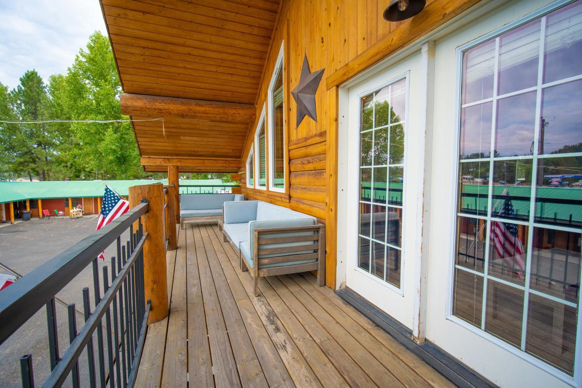 Alpine Lodge Hotel 캐스케이드 외부 사진
